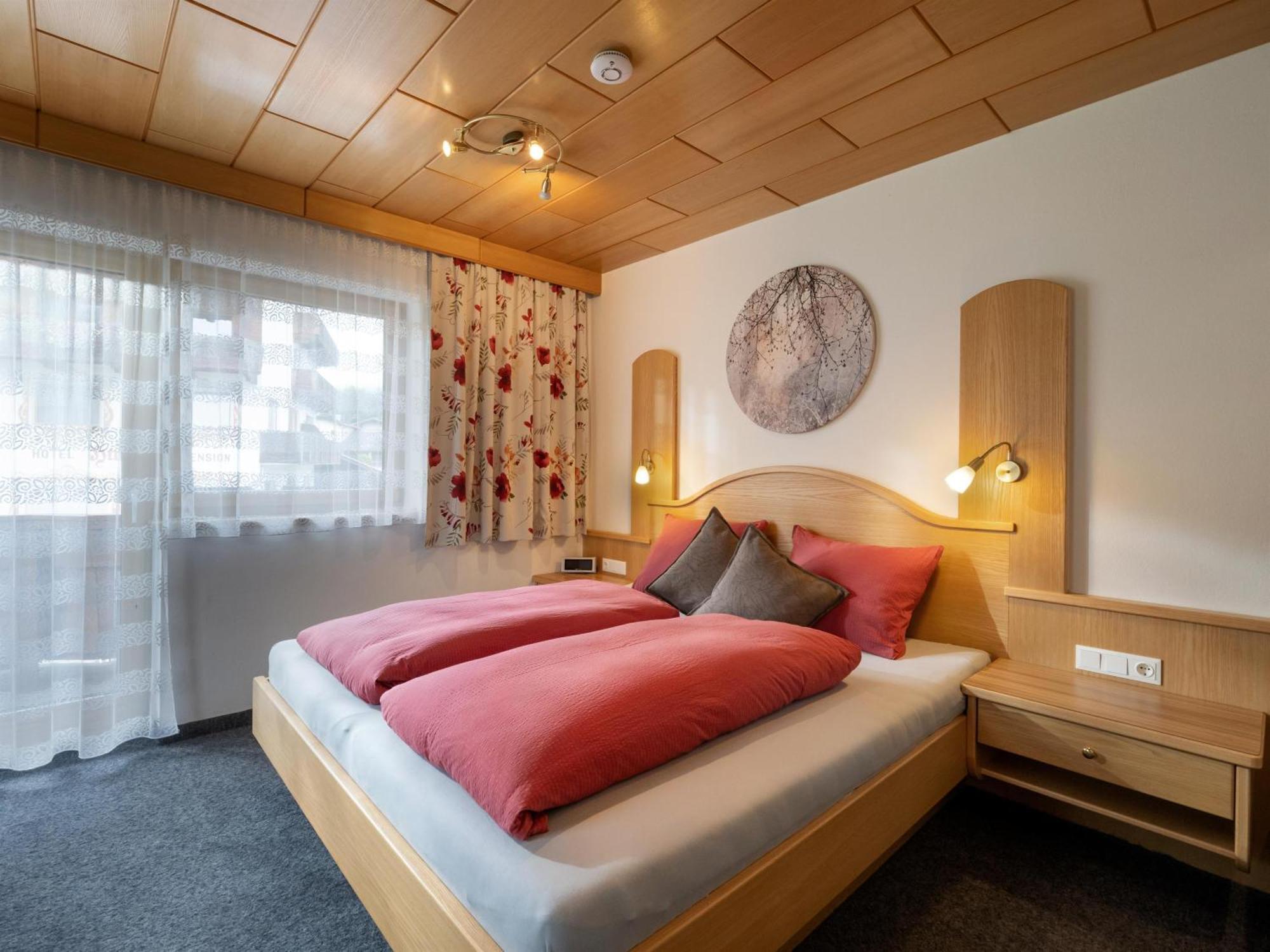 Haus Daniela Hotel Вилдшьонау Екстериор снимка